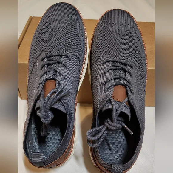 BOGO $2 Men's Gray Casual Shoes 9.5 NIB - Picture 13 of 13